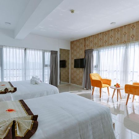 Napoleon Nha Trang Hotel ภายนอก รูปภาพ