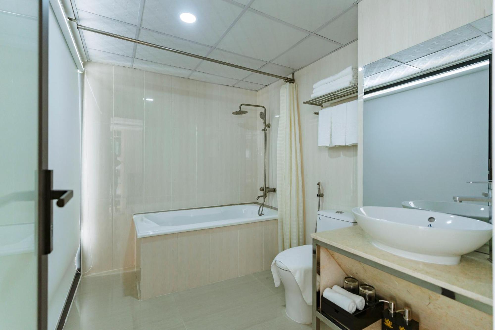 Napoleon Nha Trang Hotel ภายนอก รูปภาพ